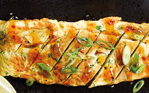 Garlic & Chilli Asian-Inspired Omelette | Bidfood
