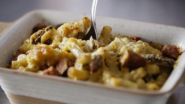 Learn how to make a chorizo mac & cheese with Bidfood recipes