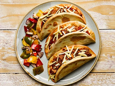 Pulled pork pizza tacos - Bidfood