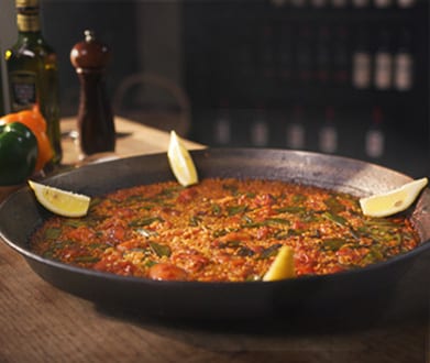 Chicken and vegetable paella - Bidfood