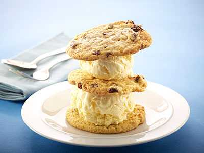 Bird’s limoncello ice cream with McDougalls lemon cookie crunch - Bidfood