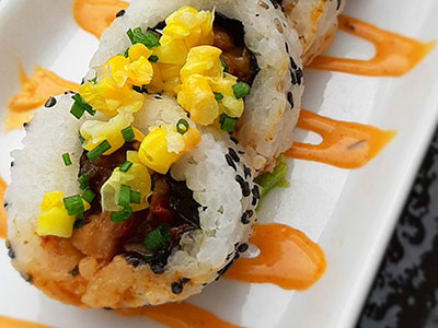 BBQ pulled jackfruit sushi rolls