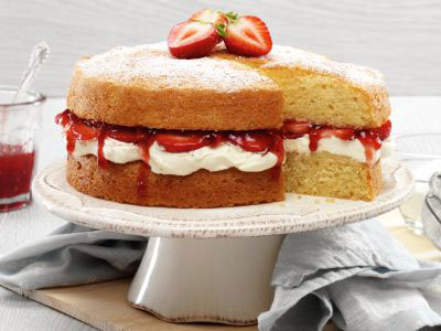 Dr. Oetker Gluten Free Victoria Sponge Cake Recipe | Bidfood