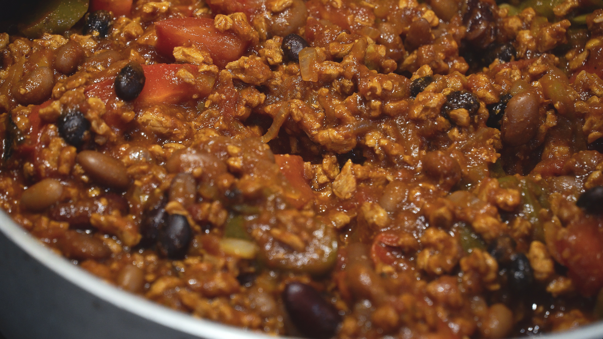 Smokey nomince, espresso chilli with jalapeno & chargrilled red peppers - Bidfood