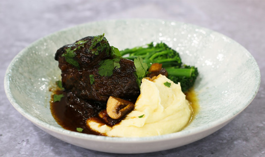 Slow Cooked English Short Rib with Ale Glaze Recipe | Bidfood