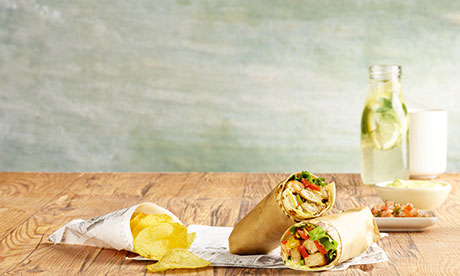 Garden Gourmet vegan wrap with ‘chicken style’ fillet pieces - Bidfood