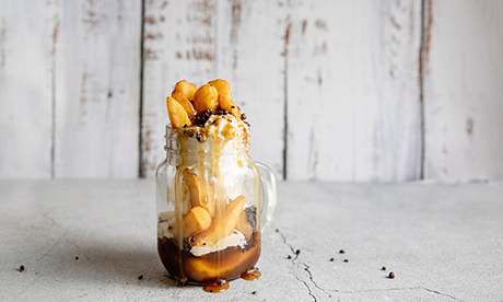 The Dukes chipped & whipped chip sundae - Bidfood