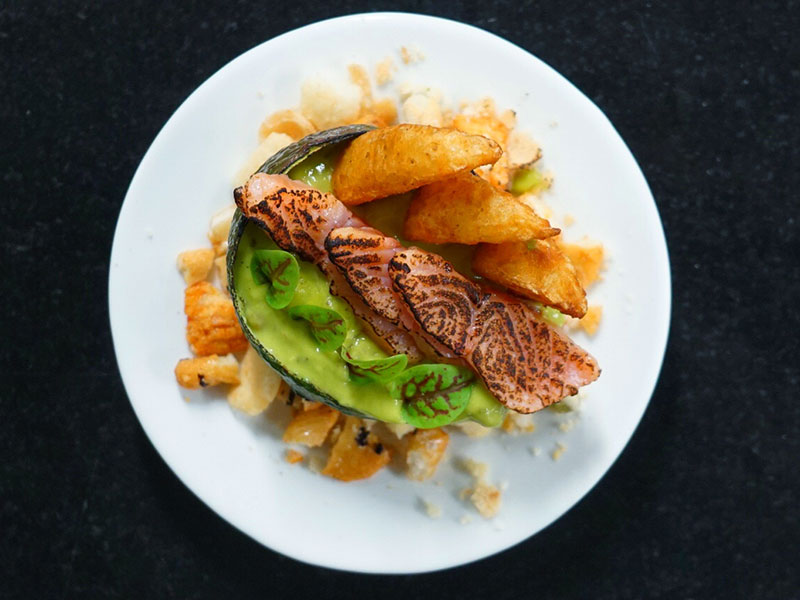 Lamb Weston Guerilla Chilli Salmon & Guacamole | Bidfood