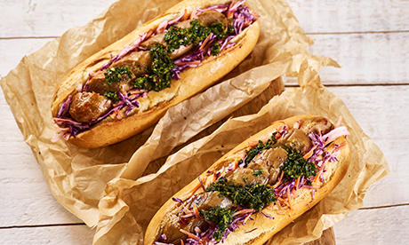 Quorn vegan spicy sausage Argentinian baguette | Bidfood