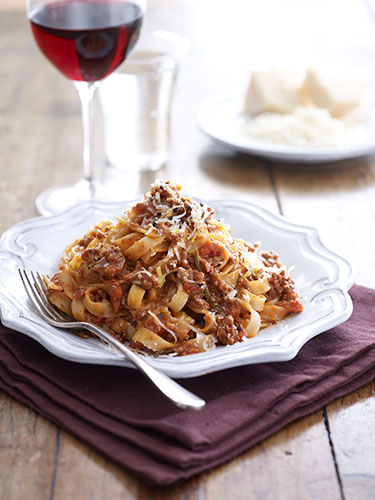 Tagliatelle with Ragu Sauce | Bidfood