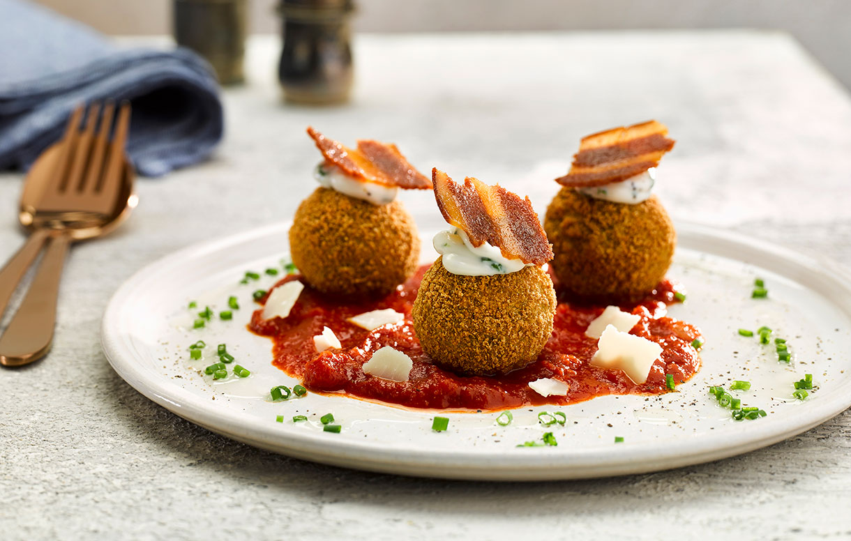 Mushroom and blue cheese arancini with truffle mayo Bidfood