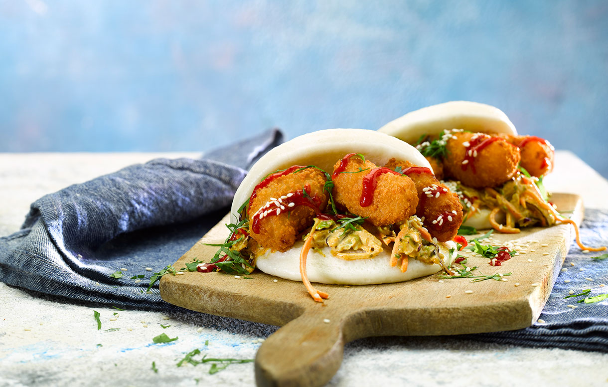 Scampi in a Hirata Bun with Slaw | Bidfood