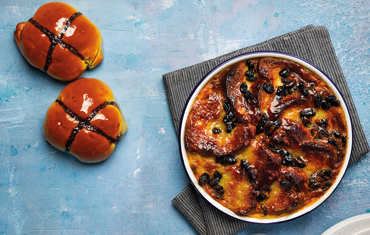 Hot cross bun bread and butter pudding - Bidfood