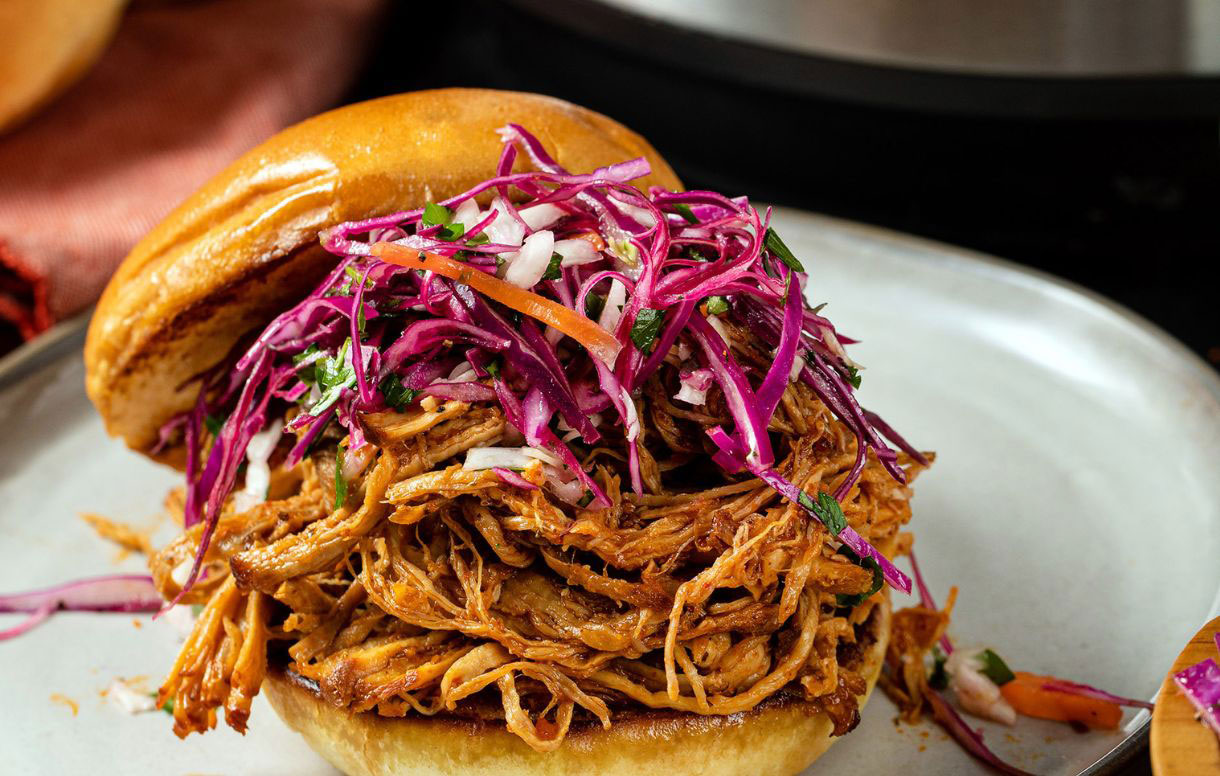 Cattlemen’s kansas BBQ sauce pulled pork sandwich rolls - Bidfood
