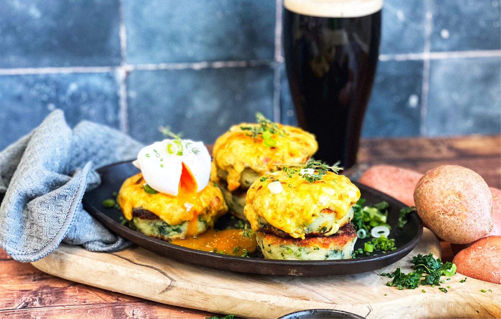 Guinness rarebit on a colcannon potato scone - Bidfood