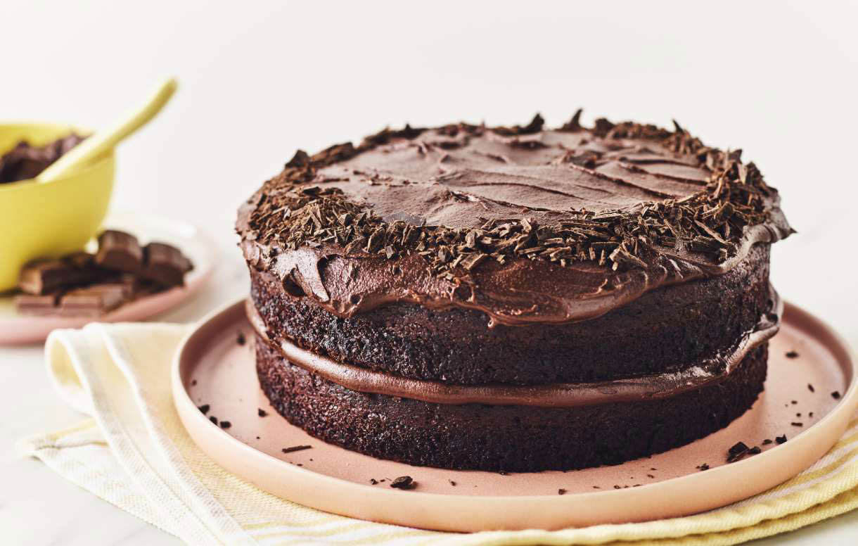 Dr Oetker Ultimate Vegan Chocolate Cake Recipe | Bidfood