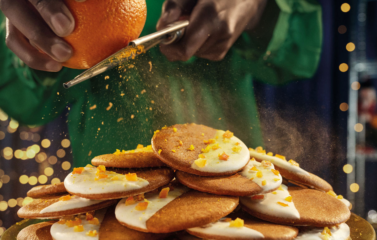 Lurpak Gingerbread Cookies Recipe | Bidfood