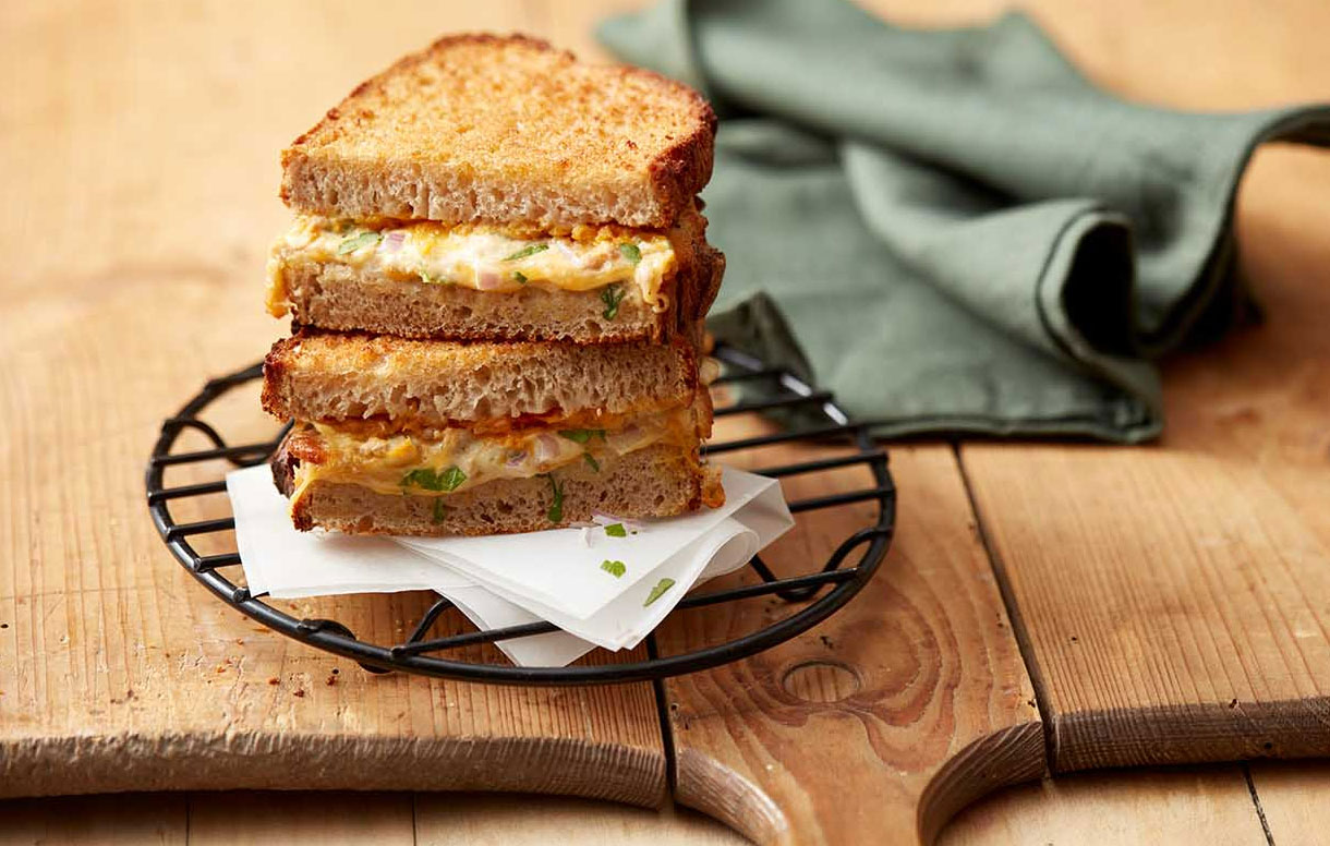 Délifrance butternut tuna melt - Bidfood
