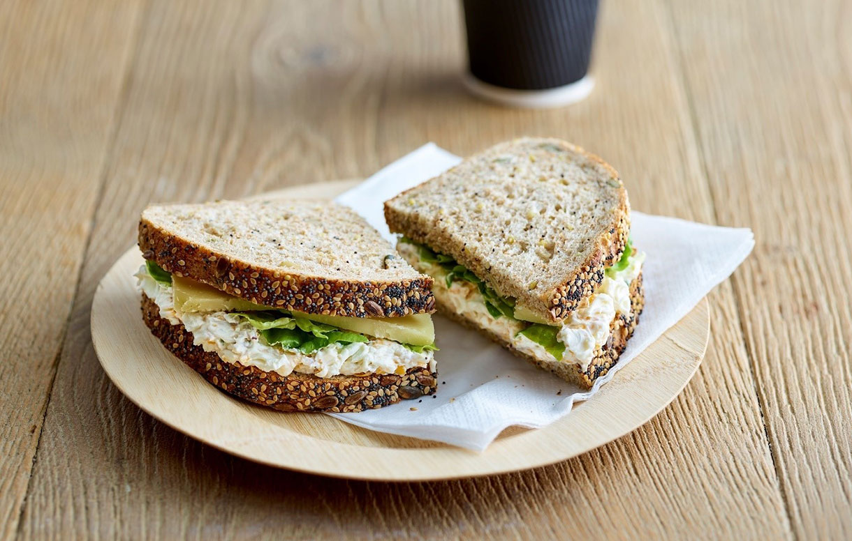 Philadelphia three cheese and onion sandwich - Bidfood